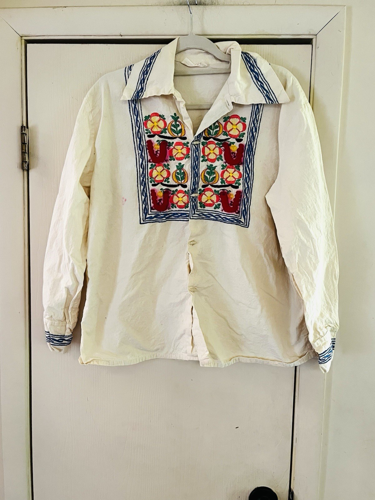 VTG 70s Mexican Embroidered Hippie Folk Western Festival Button Front Top M