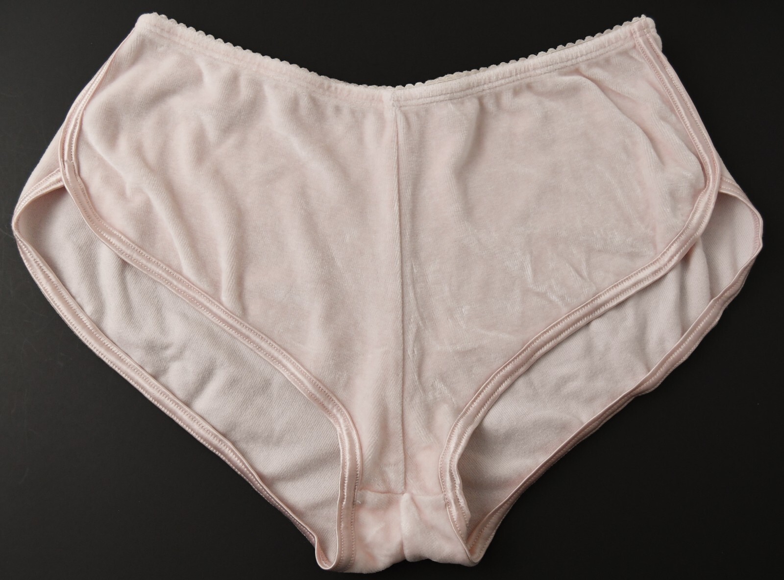 VTG Victoria&rsquo;s Secret Y2K 2003 Velvet High Cut Boyshort Panties Sz Small