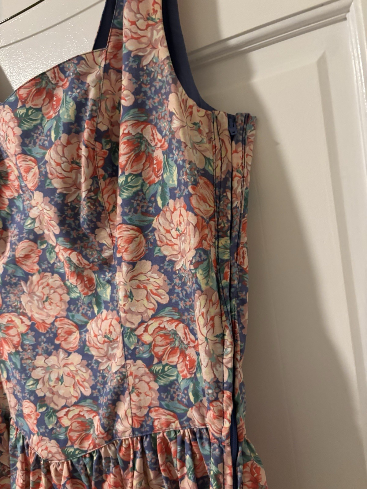 Laura Ashley Floral Sleeveless Cotton Tea Sun Dress Cottage Vintage Size 12 Bow