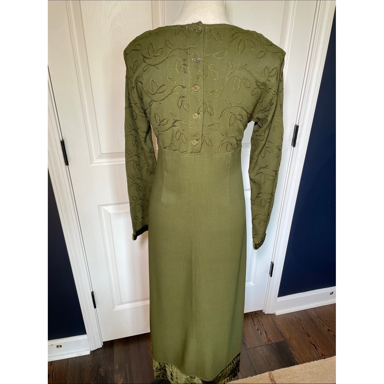 Vintage Johnny Was Embroidered Olive Green Maxi Dress Velvet Trim XS