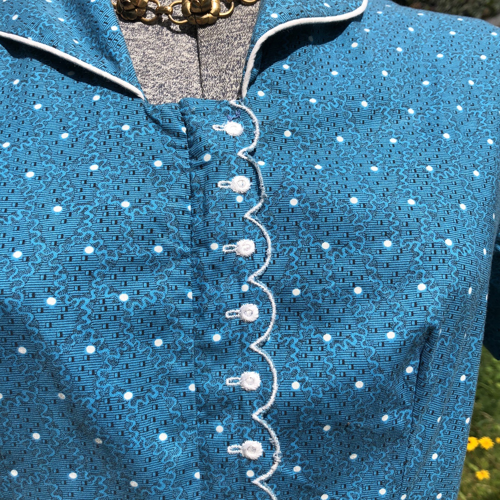 Vintage 1930’s Darling Cotton Dress Hidden Zip Embroidery Detail unworn 38-28-40
