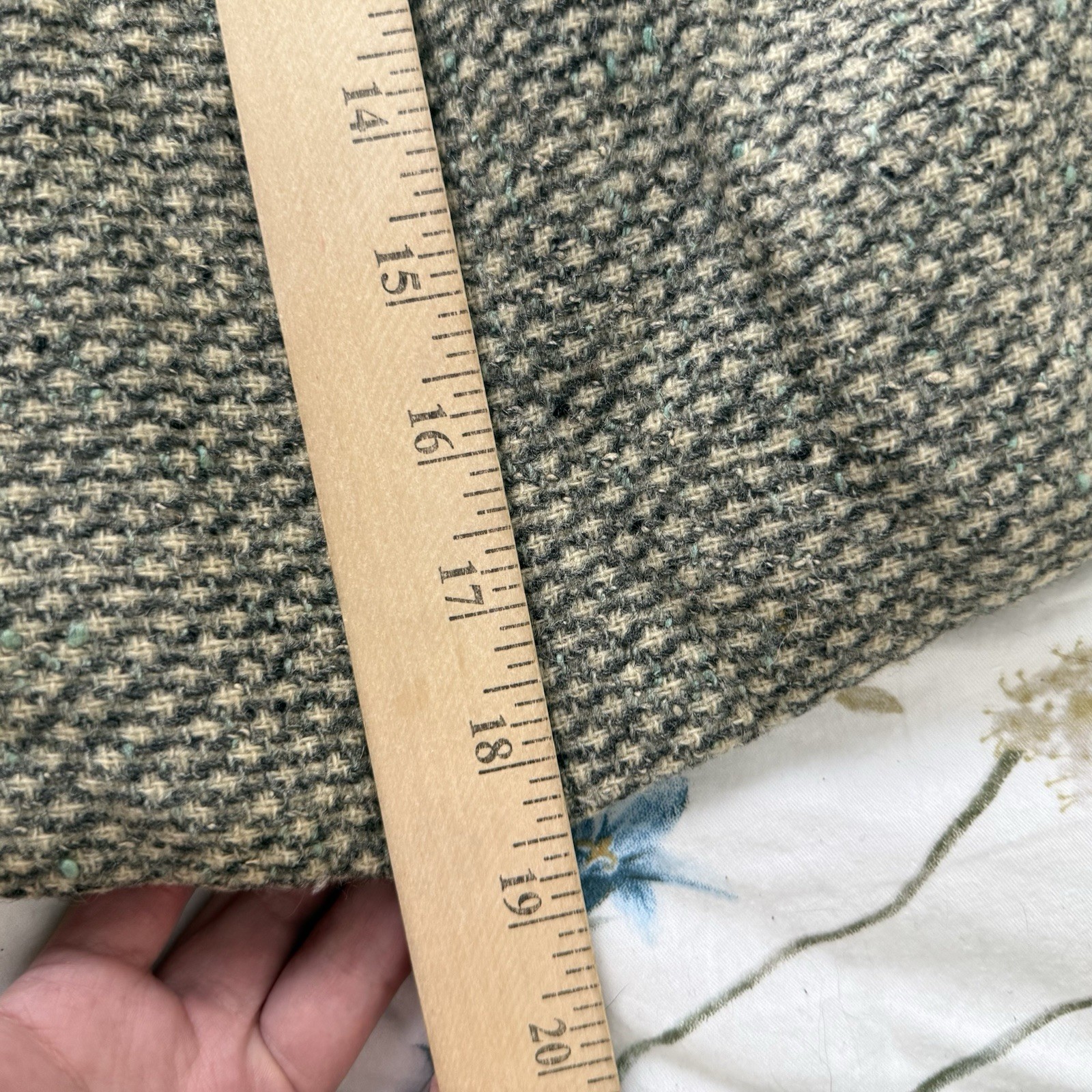 Vintage Handmade Tweed Wool Blend A-Line Skirt XS 22-23 Waist GEM Zip 60s 70s