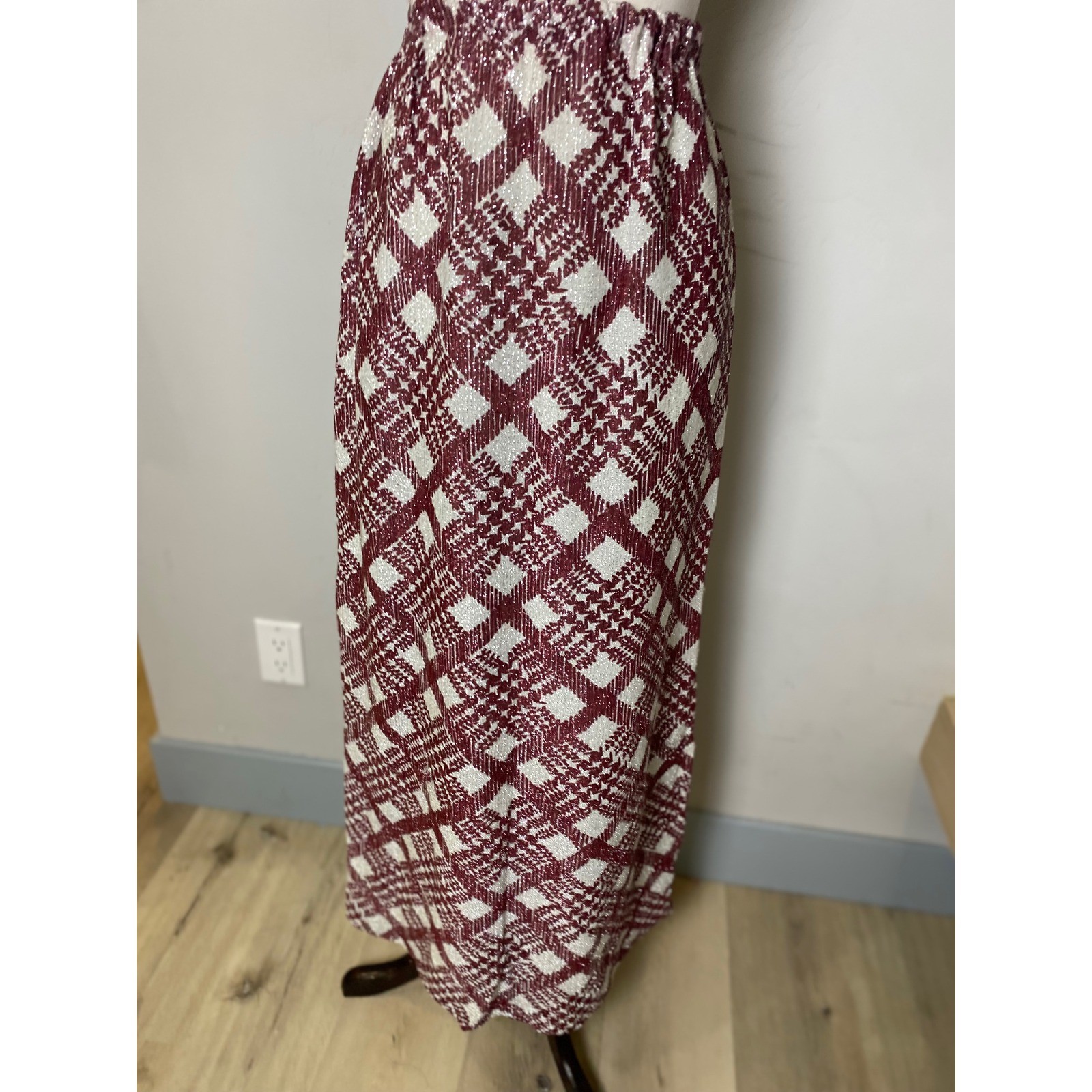 Vintage 70s 80s Liz sport Lurex Metallic Maxi Skirt Silver Plaid Geometric Knit