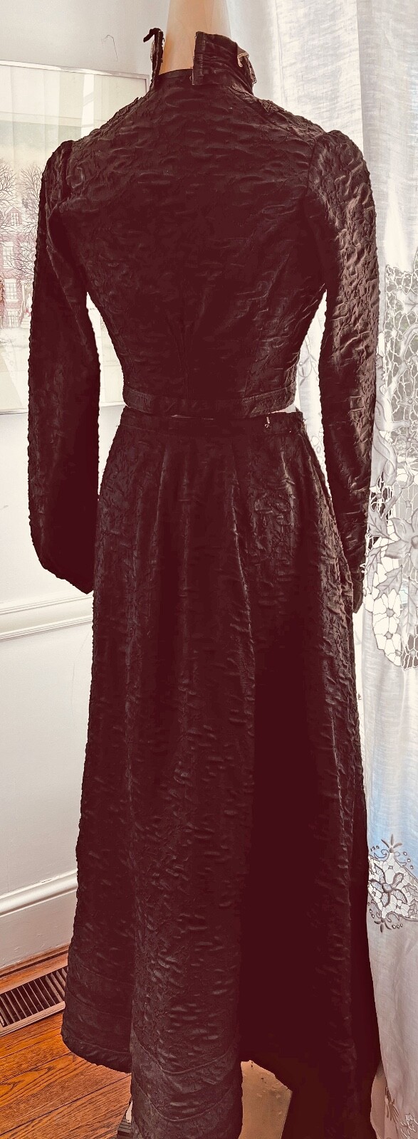 Antique Victorian Black Silk Brocatelle Walking Morning Suit C. 1870 ZZ062