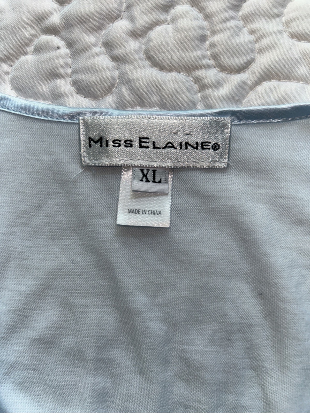 Miss Elaine Robe Pale Blue Lace Embroidery Tie Mid-Length XL #309466L Vintage