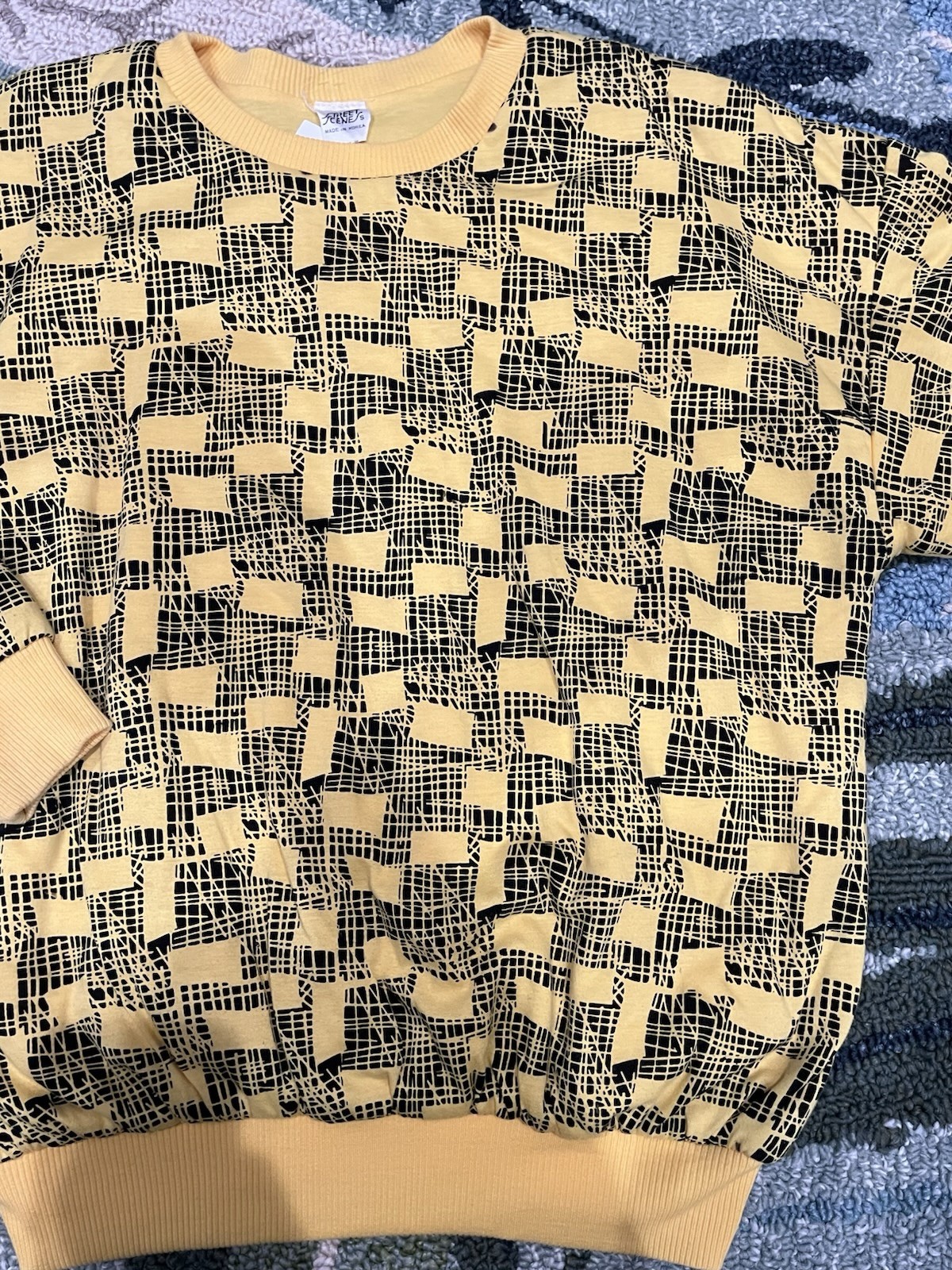 Street Scenes Yellow Black Geometric Pattern Regular Size Vintage Sweater
