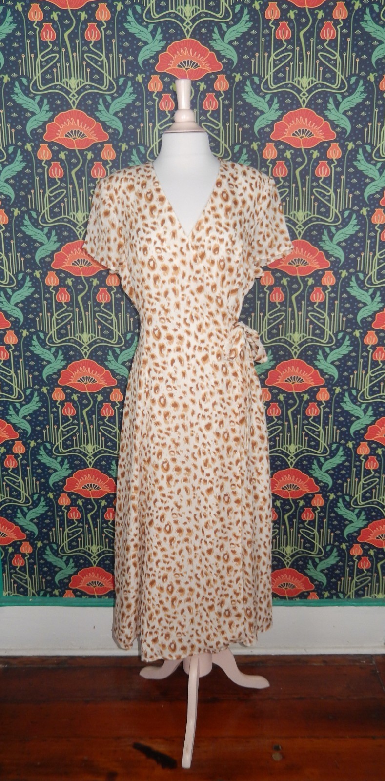 Vintage 90&rsquo;s Y2K Spiegel Leopard Print Silk Wrap Midi Dress