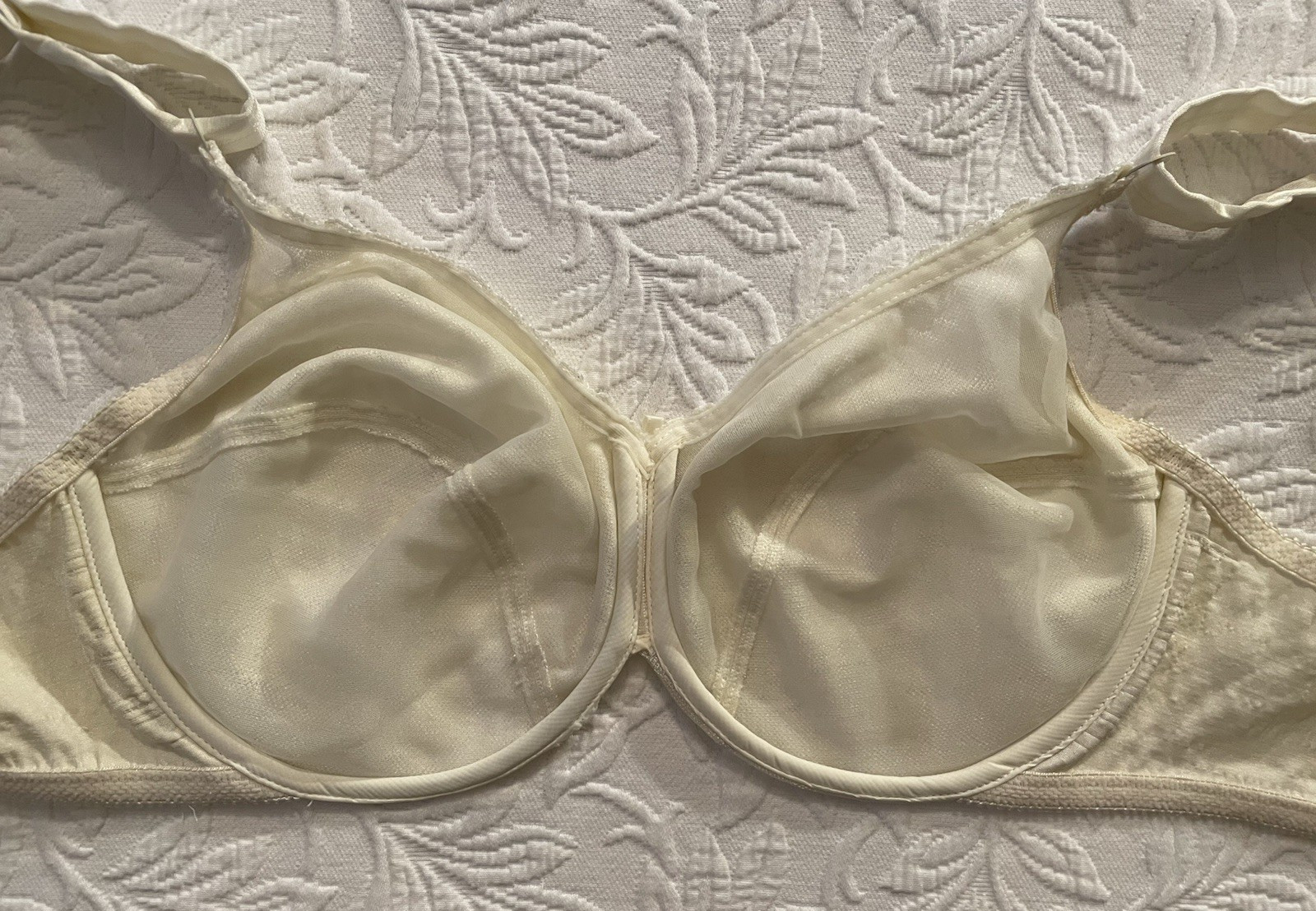 Vintage Warners Bra 34DD Perfect Support # 1500 ivory floral unlined underwired