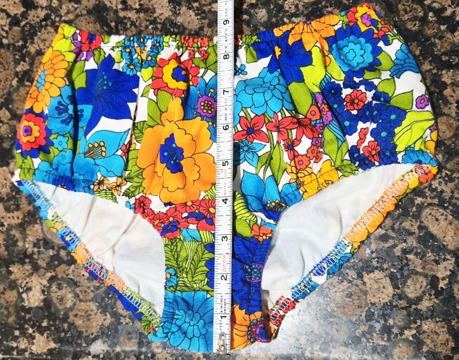 1960s FLOWER POWER Psychedelic High Waist Bikini Bottoms 10&Prime;-15&Prime; Flat Waist