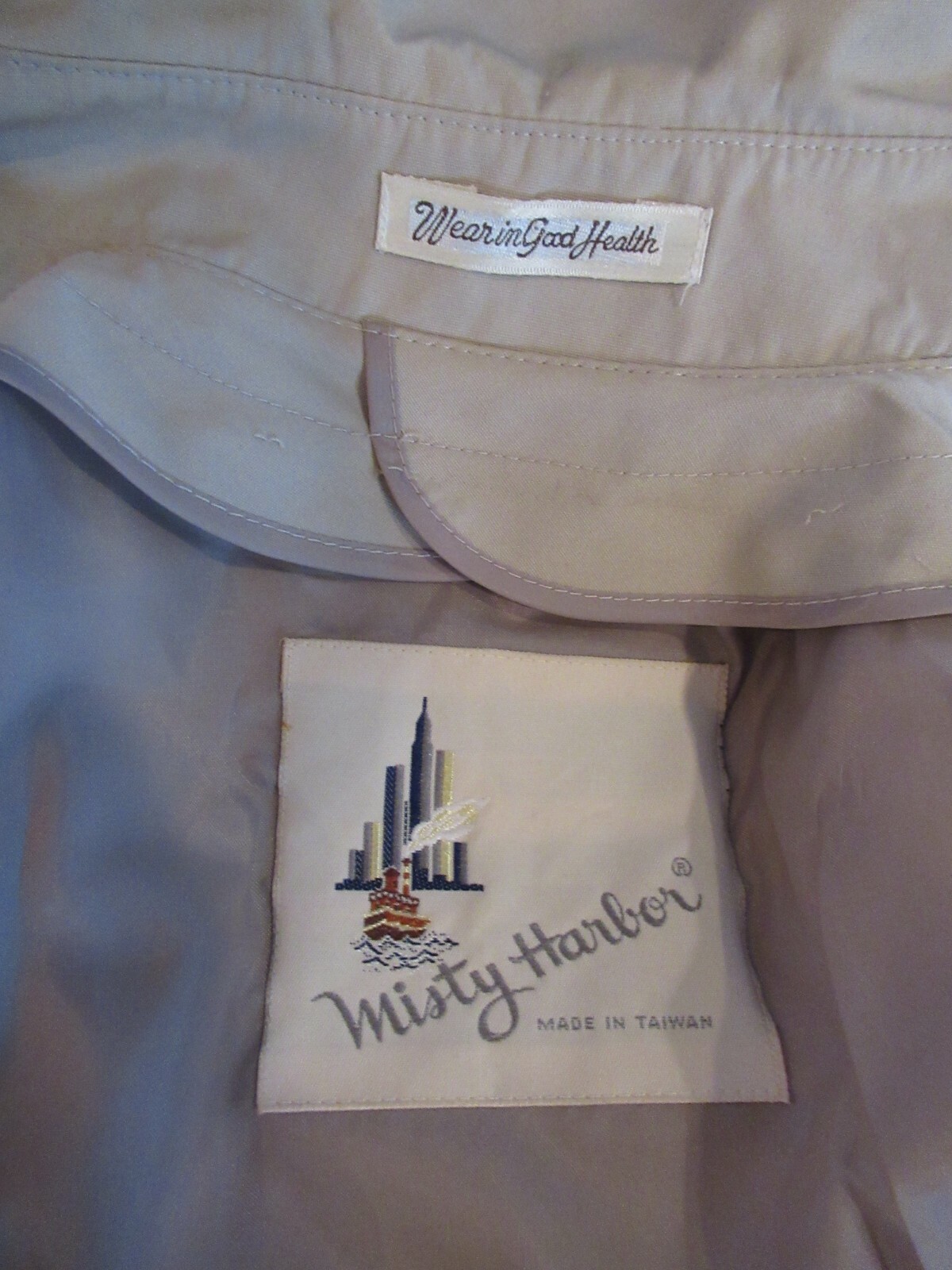Vintage Misty Harbor Khaki Beige Double Breasted Collared Long Jacket Rain Coat