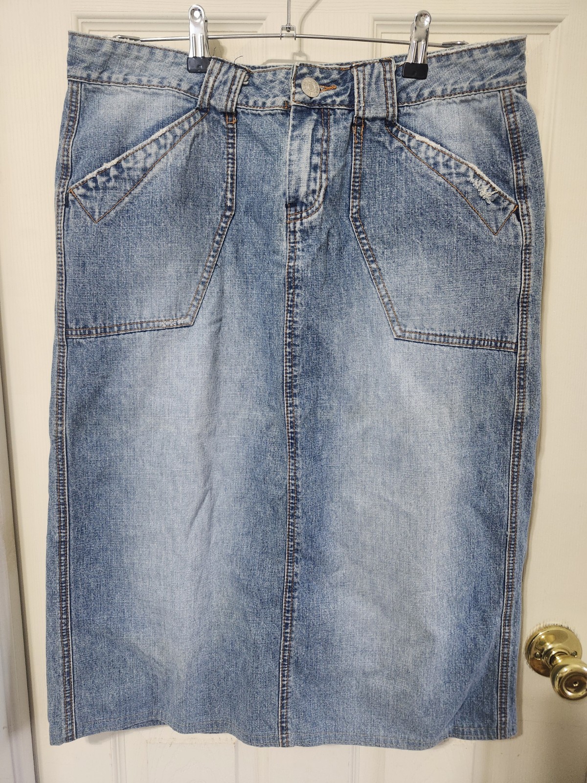 Vintage Denim Skirt With Split In Back unionbay Juniors Size 15 Y2K classic