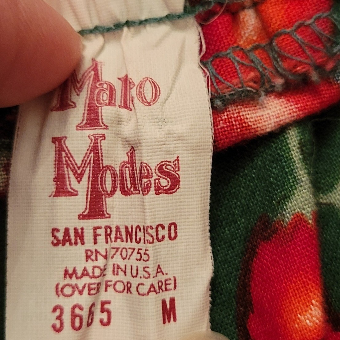 Malco Modes M Full Circle Skirt Green Red Chili Pepper Vintage Western Cowgirl