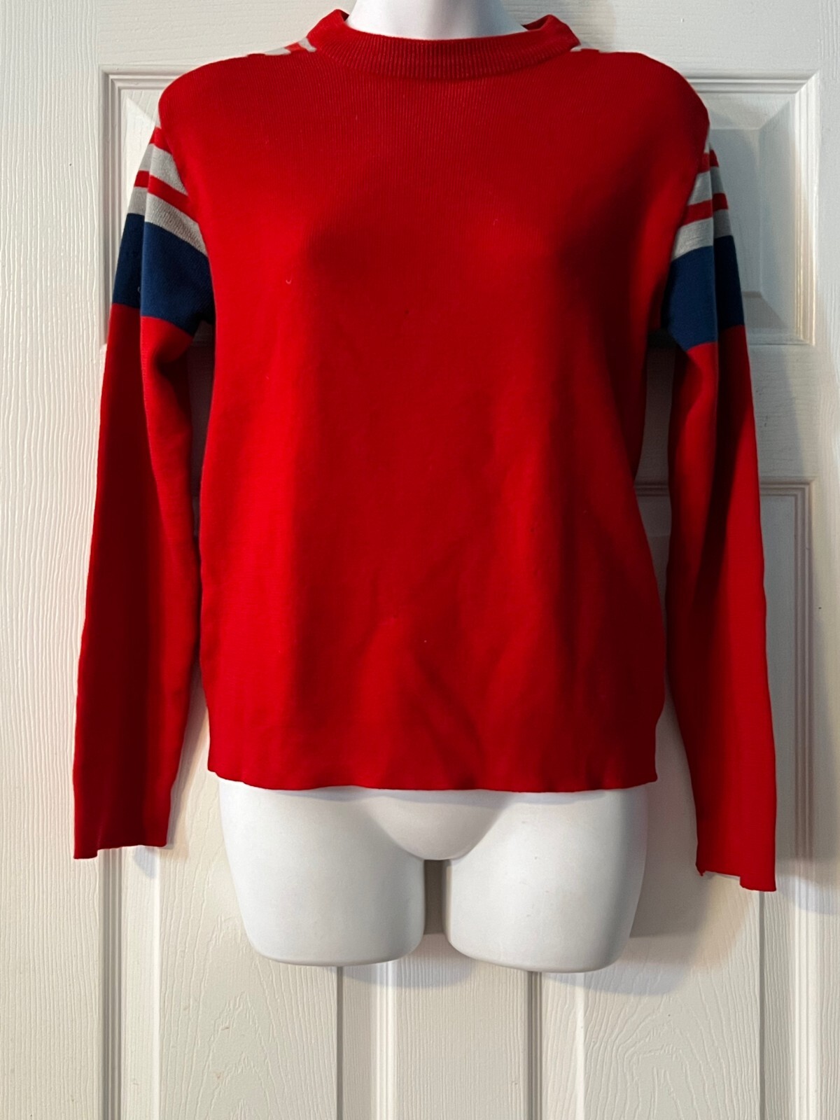 Vintage 1950s/60s RED Ski Sweater Blue and Gray Stripes Size M Mid Century