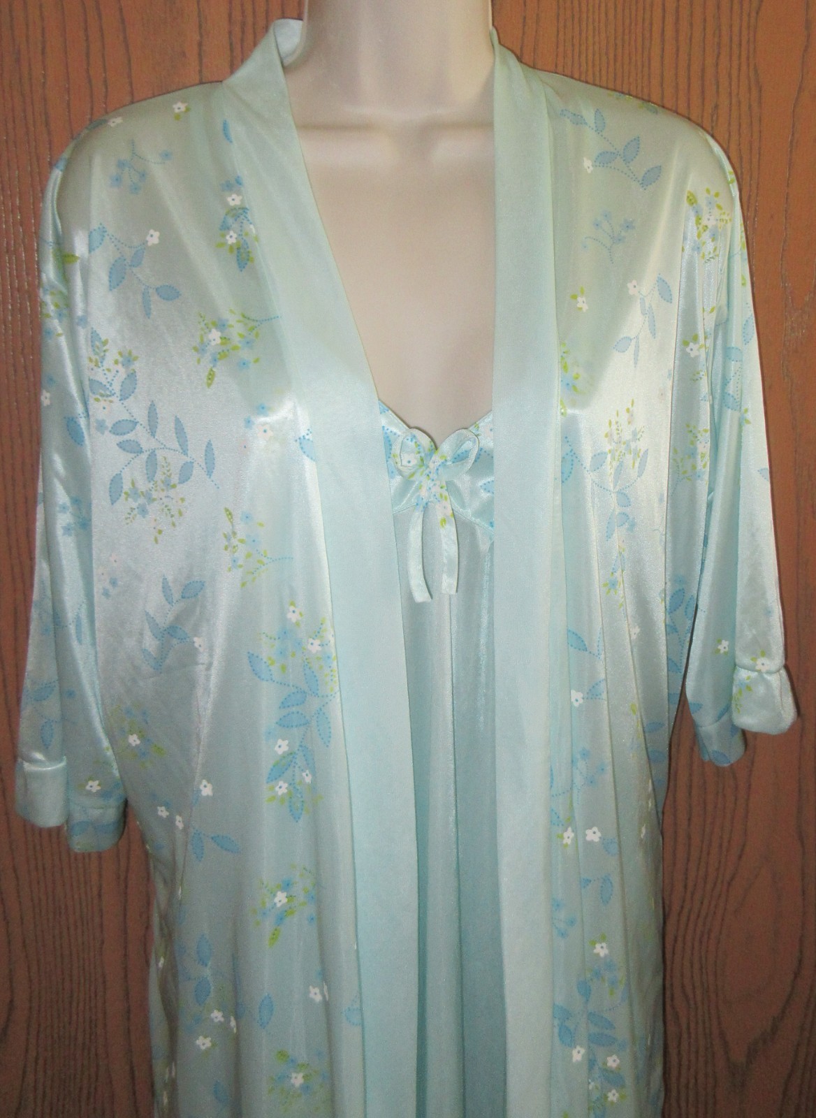 MIDNIGHT COCO BRIDAL Aqua floral GOWN ROBE silk & satin slippery lingerie sz XL