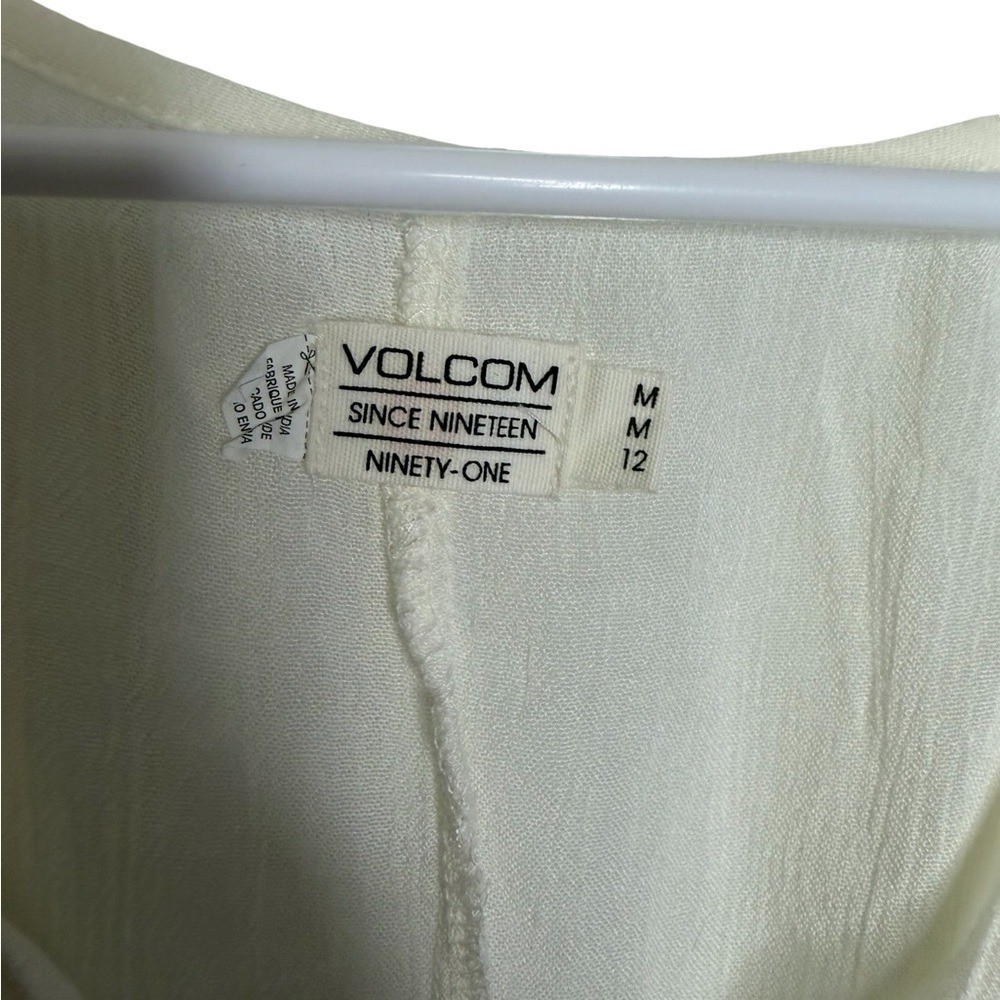 ✨🤍 Volcom Ivory Boho Smocked Waist Peasant Mini Dress Size M 🤍✨