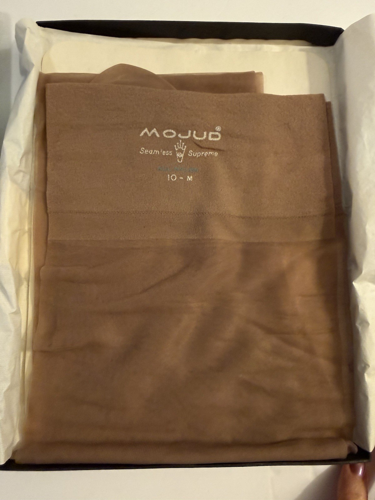 1 PAIR NOS Vintage Mojud 331 Seamless Supreme Sheer Stockings Sz 10 M Taupe Box