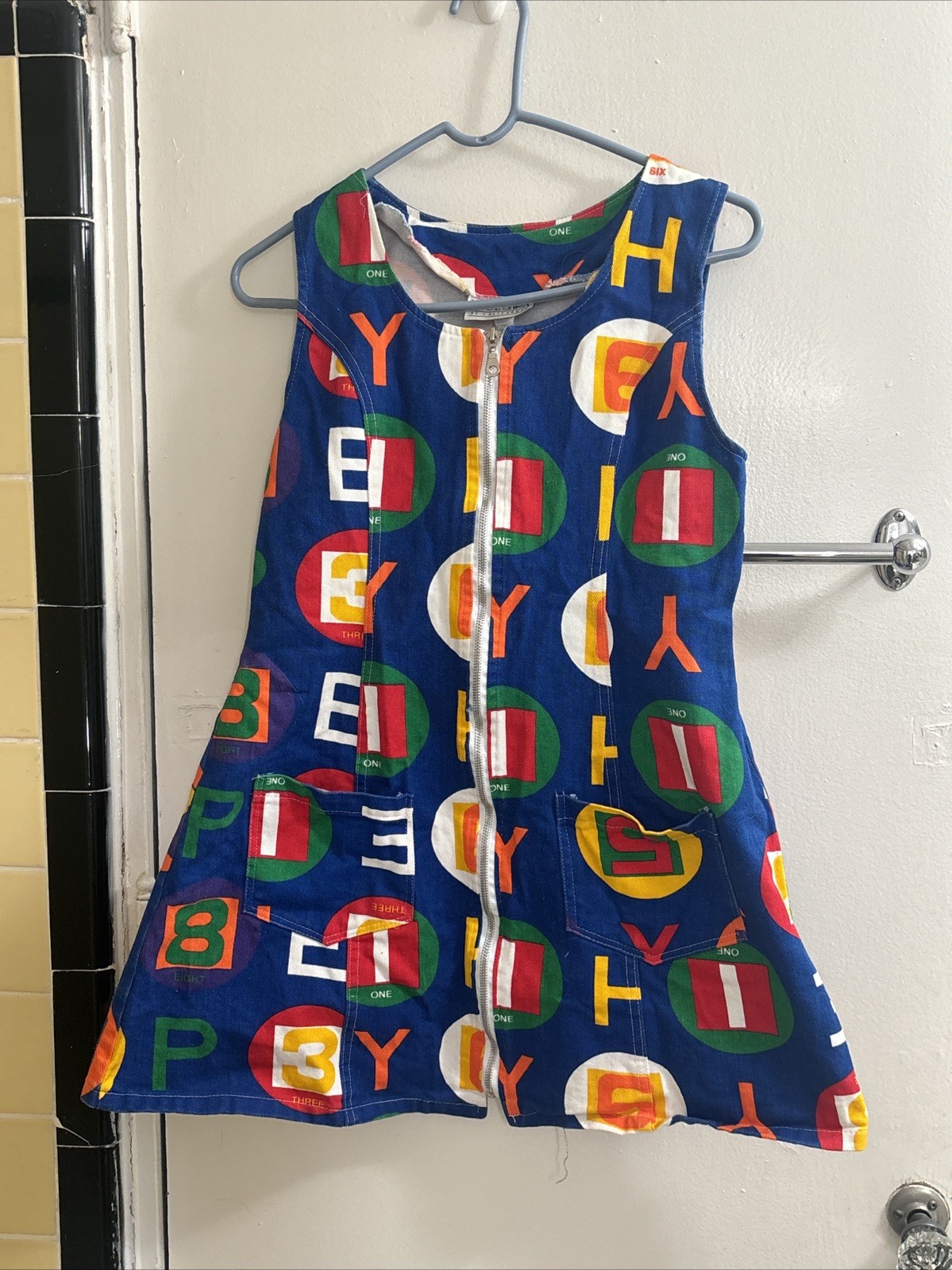 Vtg Mode Sara of California-Numbers And Letters , Full Zip Dress Small FREE SHIP