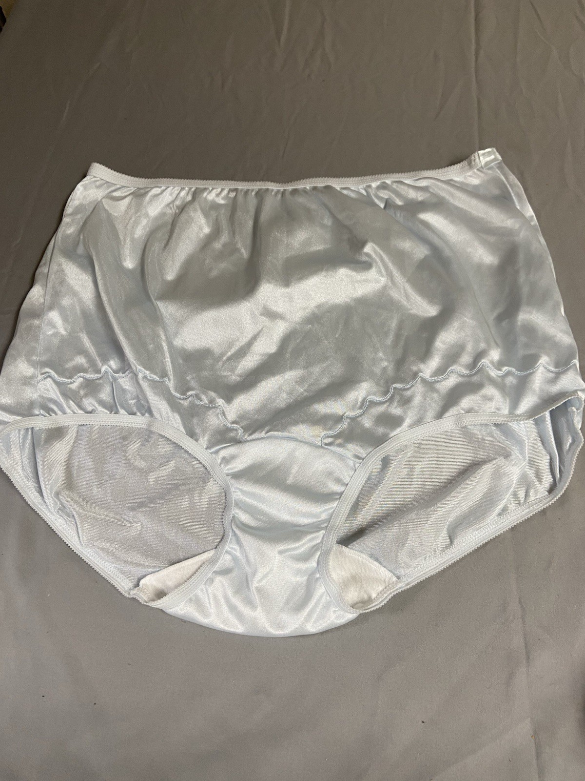 Vintage Dixie Belle Pale Blue Nylon Sissy Granny Panties Size 10 Pillow Tab