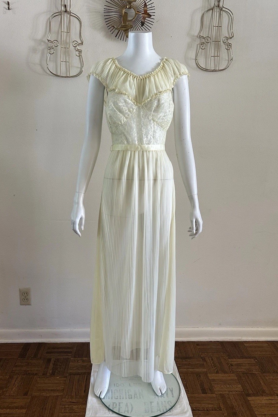 1970s Edwards Yellow Lace Nylon Gown Pleated Prairie Romantic Maxi Dress VTG
