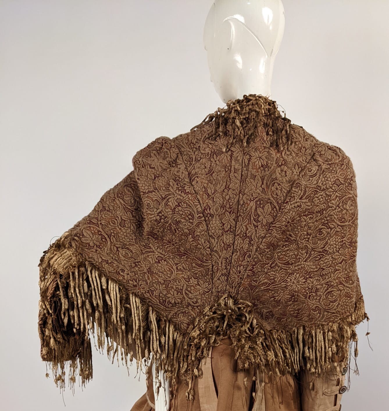 VICTORIAN TEXTURED FLORAL + FOLIAGE BUSTLE BACK CAPE W CHENILLE FRINGE EDGES