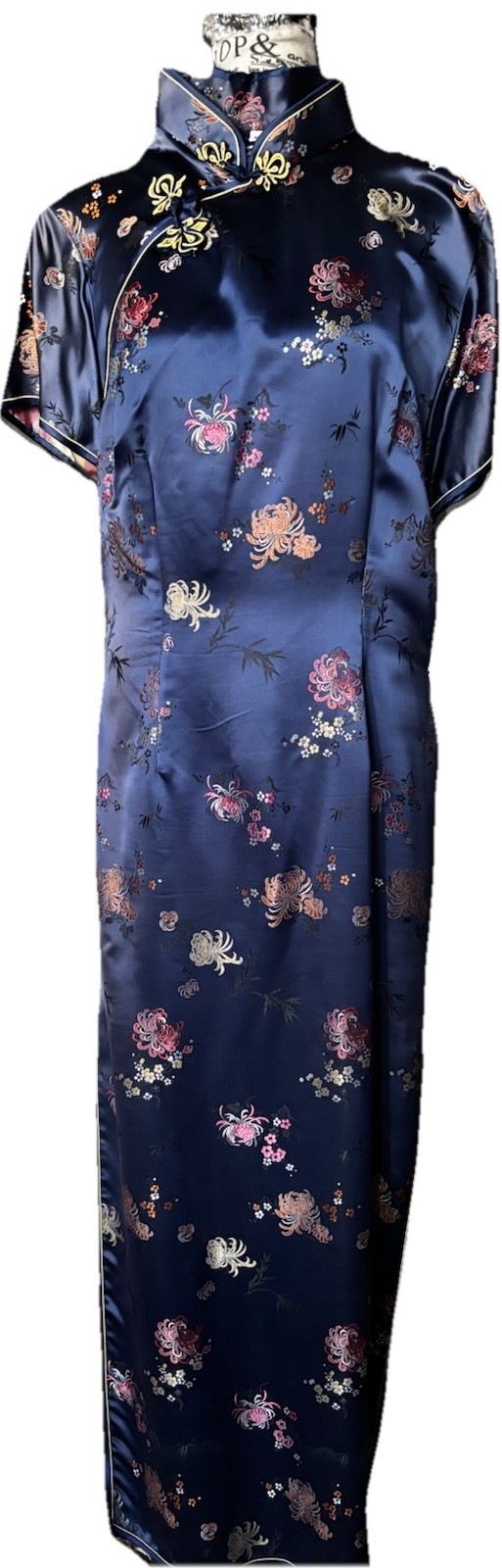Vintage 60’s-70”s Solve Squirrel Chinese Cheongesam Qipao Satin Dress Navy Blu