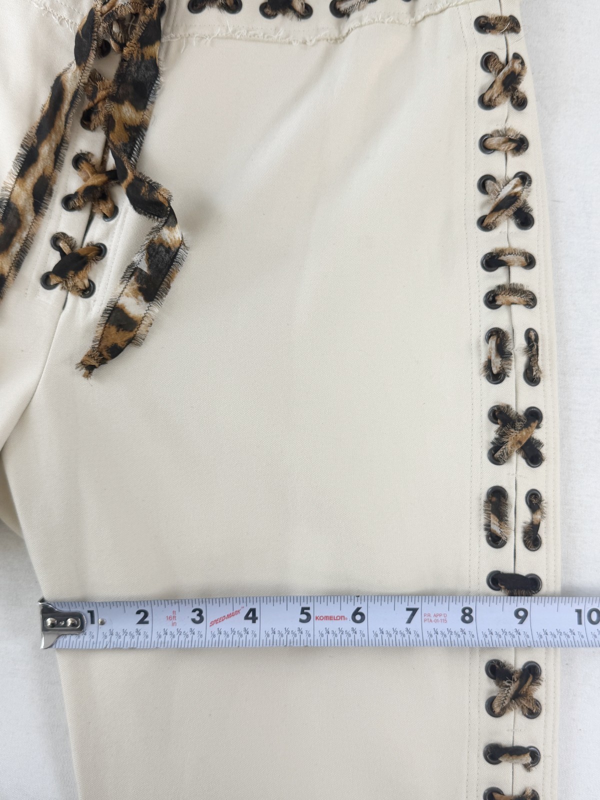 2002 YVES SAINT LAURENT Rive Gauche Mombasa Pants 40 8 Ivory Tom Ford Lace Up