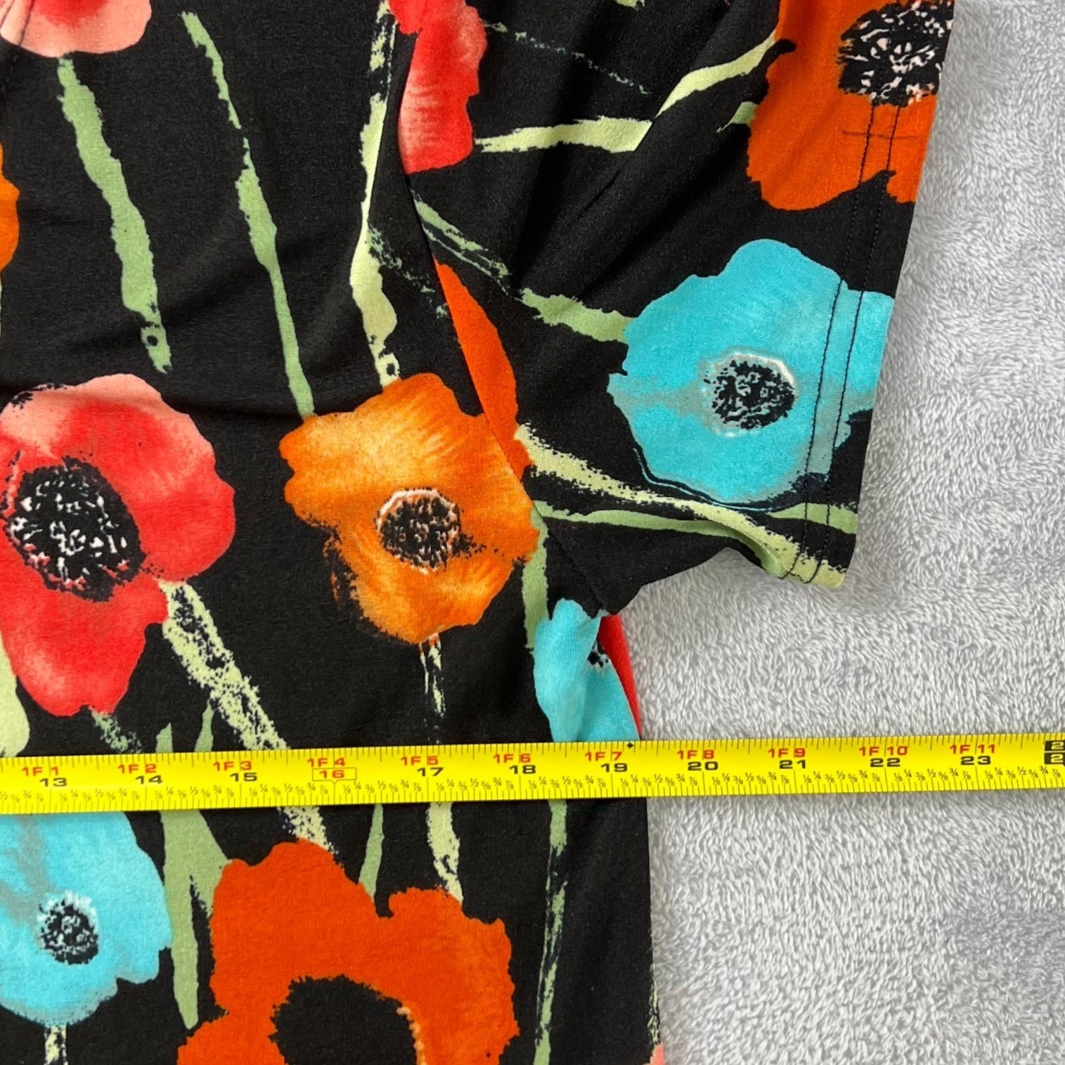 Vtg. Jostar Poppy Floral Travel Maxi Dress Slinky Stretch Knit Short Sleeve USA