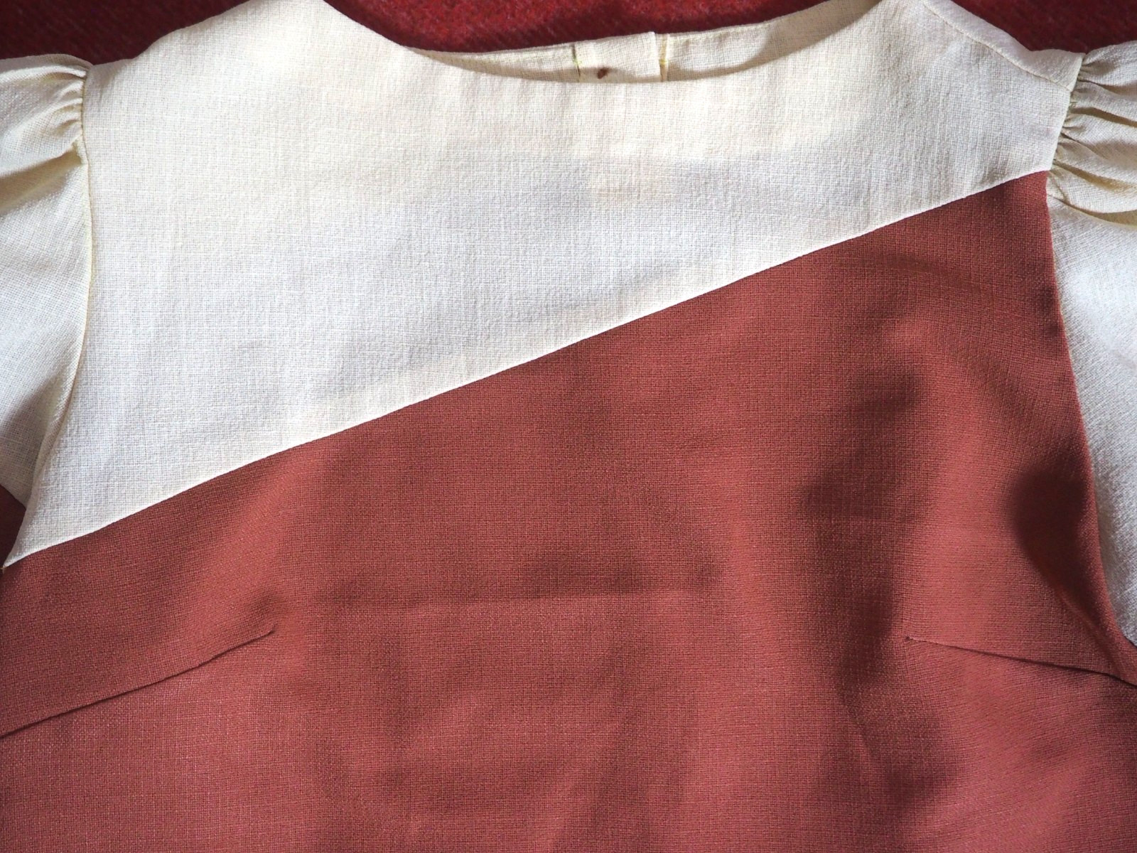 VTG 50s 60s Cream Brown Poly Hippy Boho Rockabilly Swing Button Crop Top Shirt M