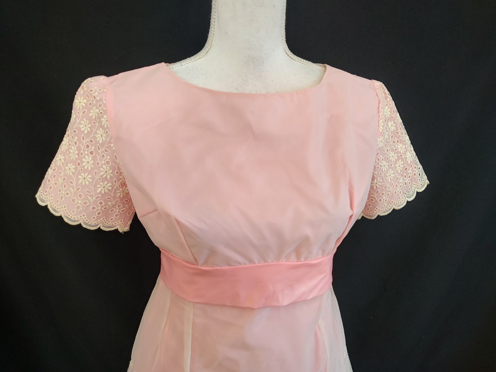 60&rsquo;s Vintage Pink Dress Eyelet Organza Taffeta Coquette Girly Short Sleeve XS/S