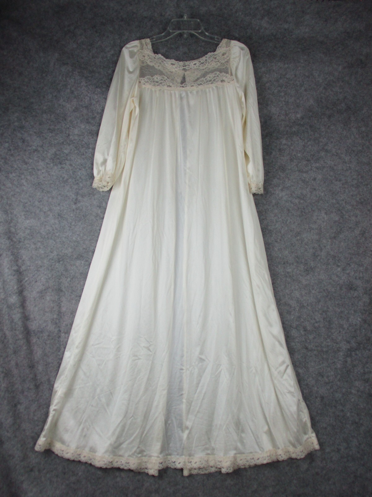 Miss Elaine Peignoir Robe nightgown & Dress Women S Ivory BUTTER SOFT Nylon Lace