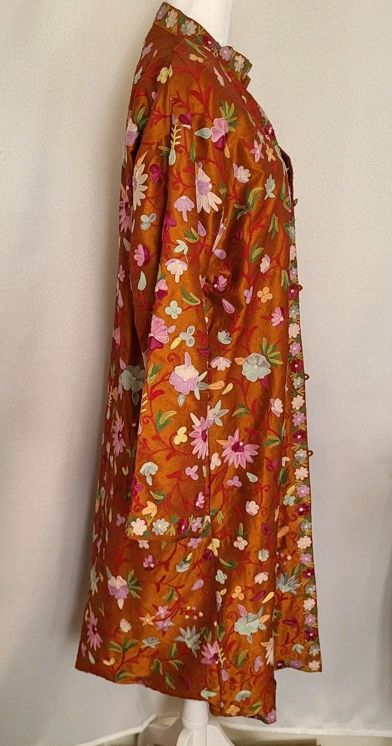 Vintage Long Kashmiri Aari Crewel Embroidered Copper Silk Jacket Floral Size L
