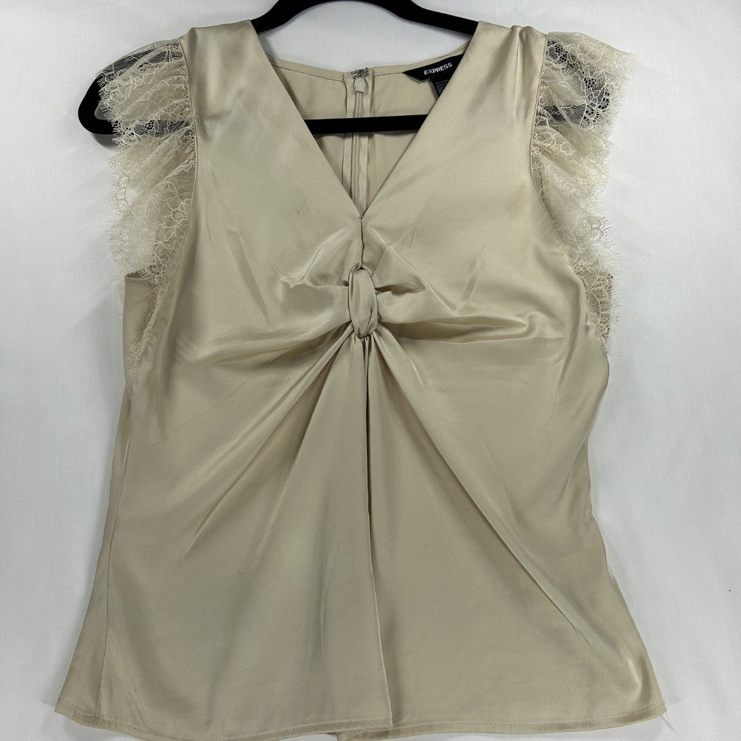 Express Vintage 2000S/ Y2K Woman&rsquo;s Satin V-Neck Lace Blouse Small Creme