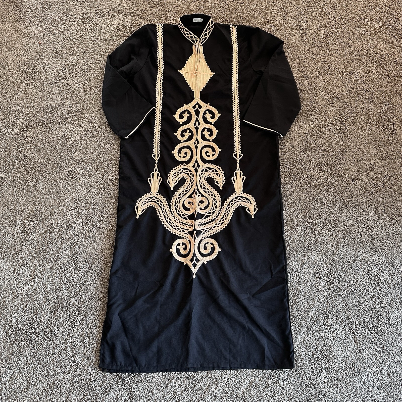 Vintage Egyptian Galabeya Kaftan Long Robe, Men&rsquo;s size XL, Embroidered Black