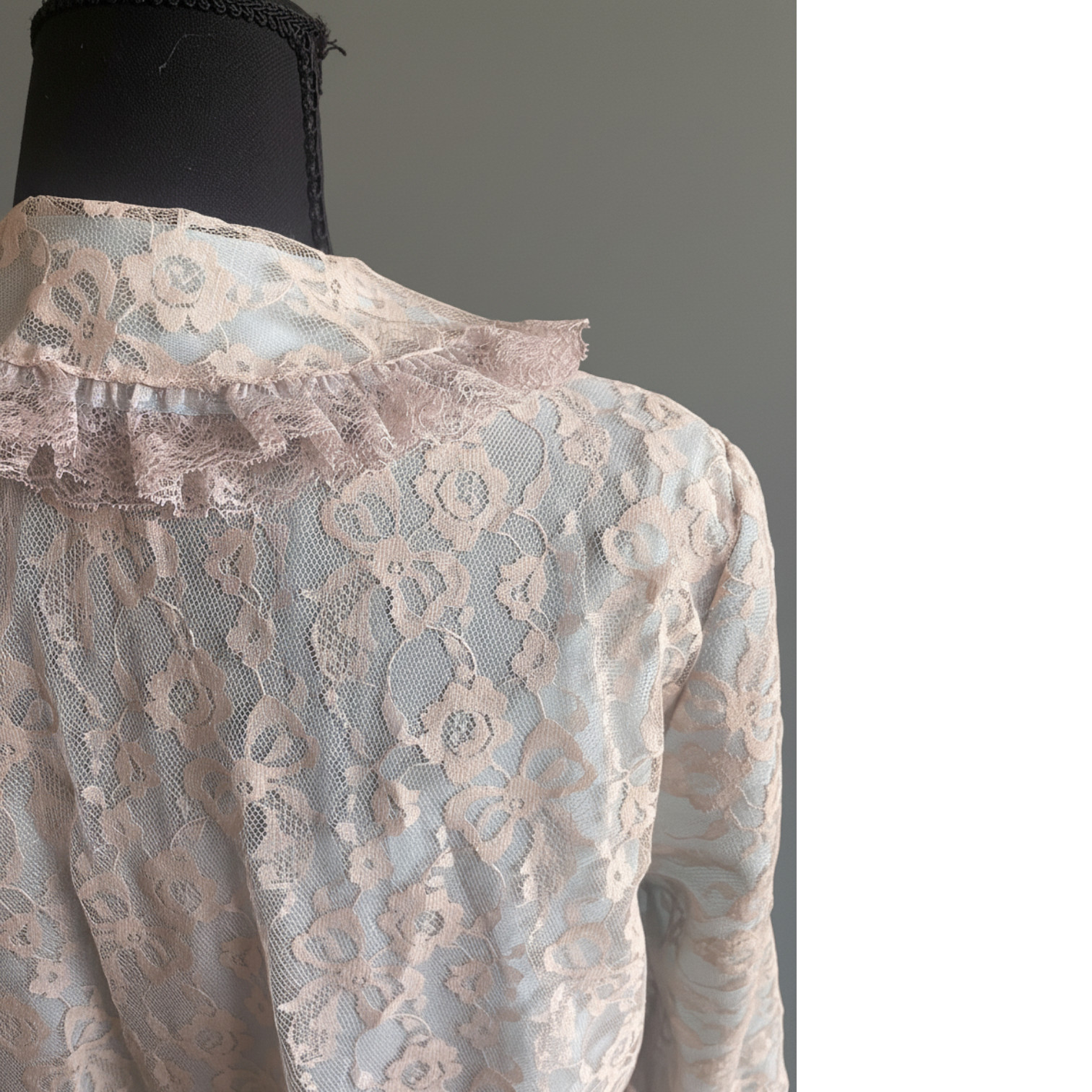 Odette Barsa Pegnoir Set Ecru Blue Lace Victorian Ruffles RARE full set
