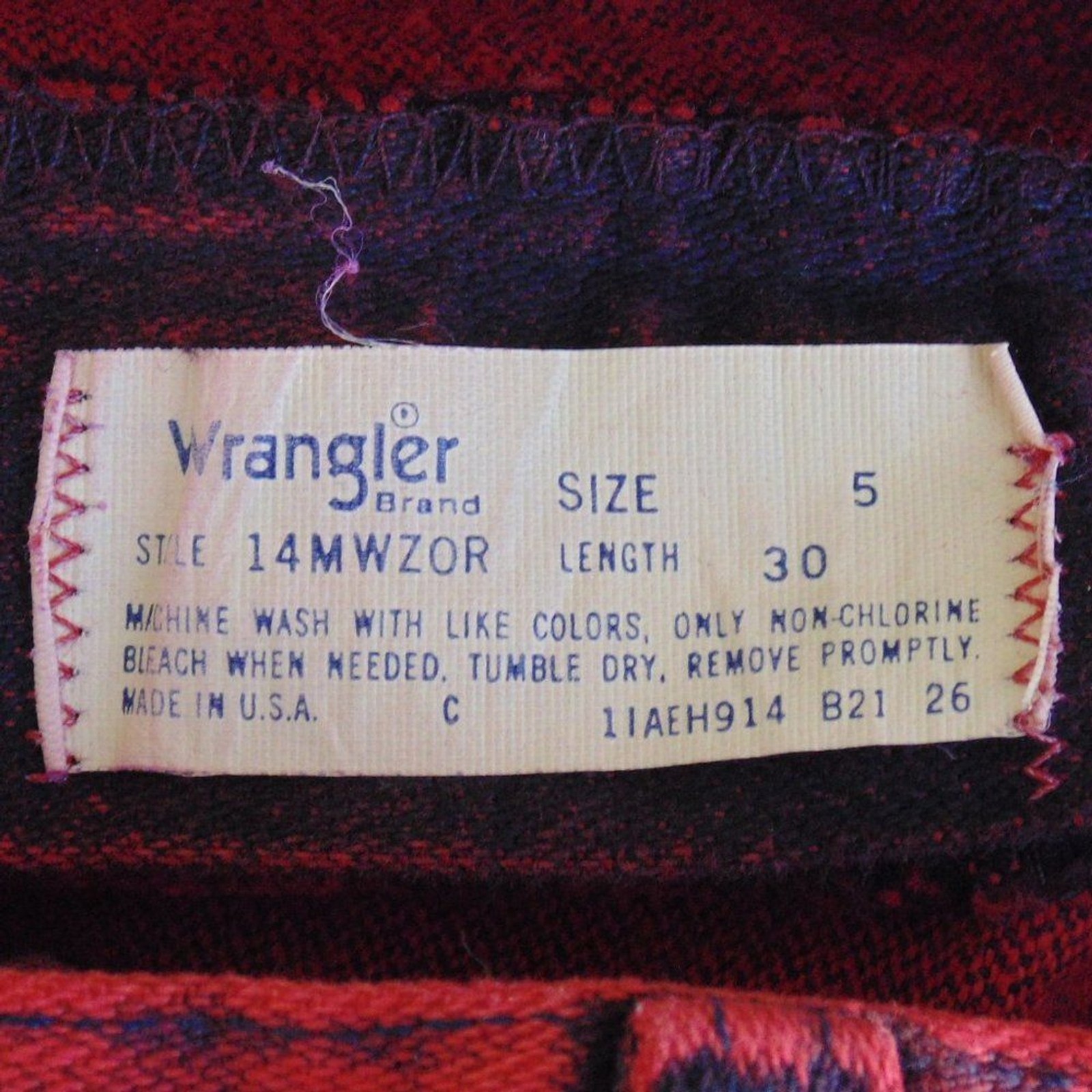 Vintage WRANGLER Jeans, 25&Prime;, Red Acid Wash, Zipper Fly,5 pocket, Relaxed fit USA