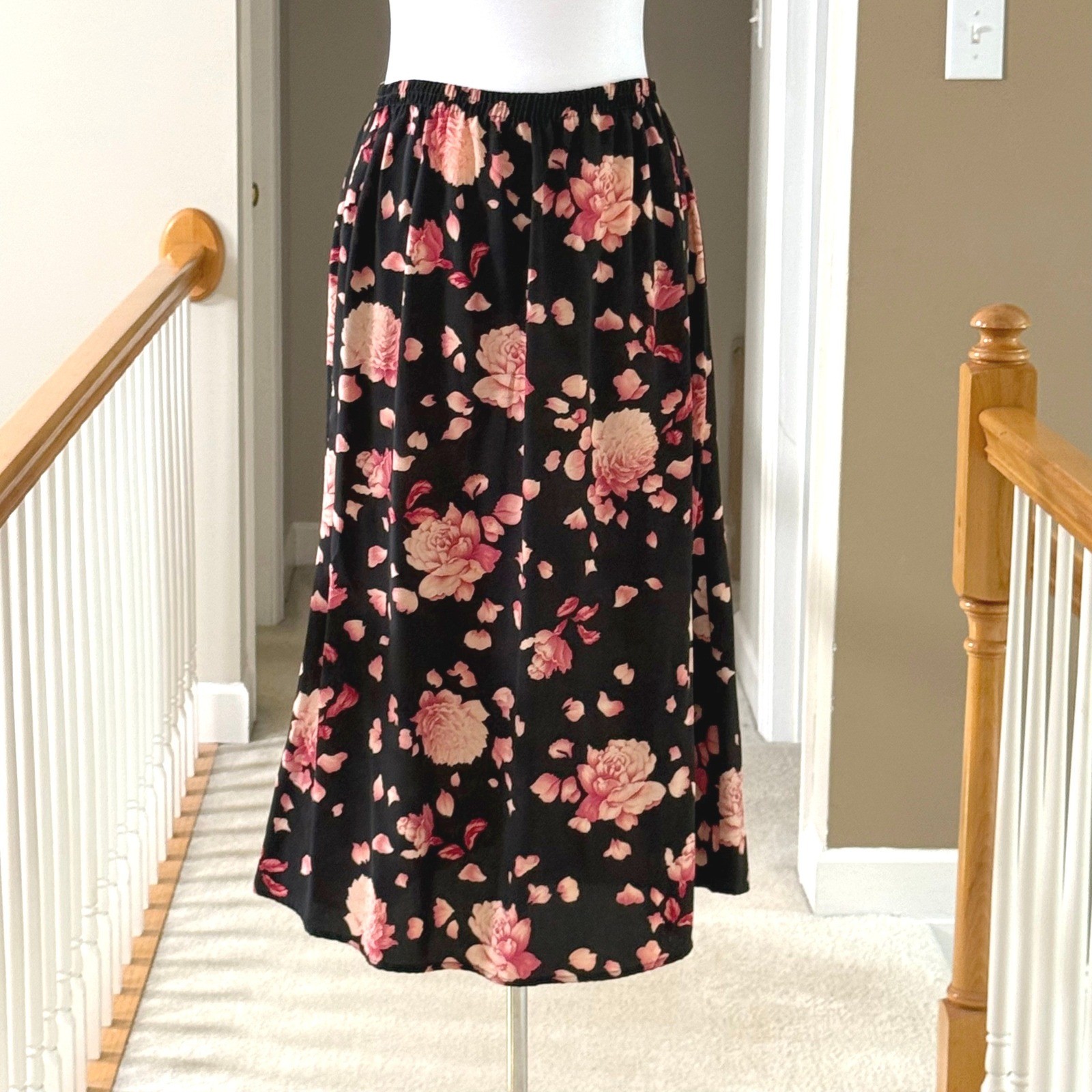 Vintage R&K Originals Woman Black Pink Floral Maxi Skirt Elastic Waist 18W