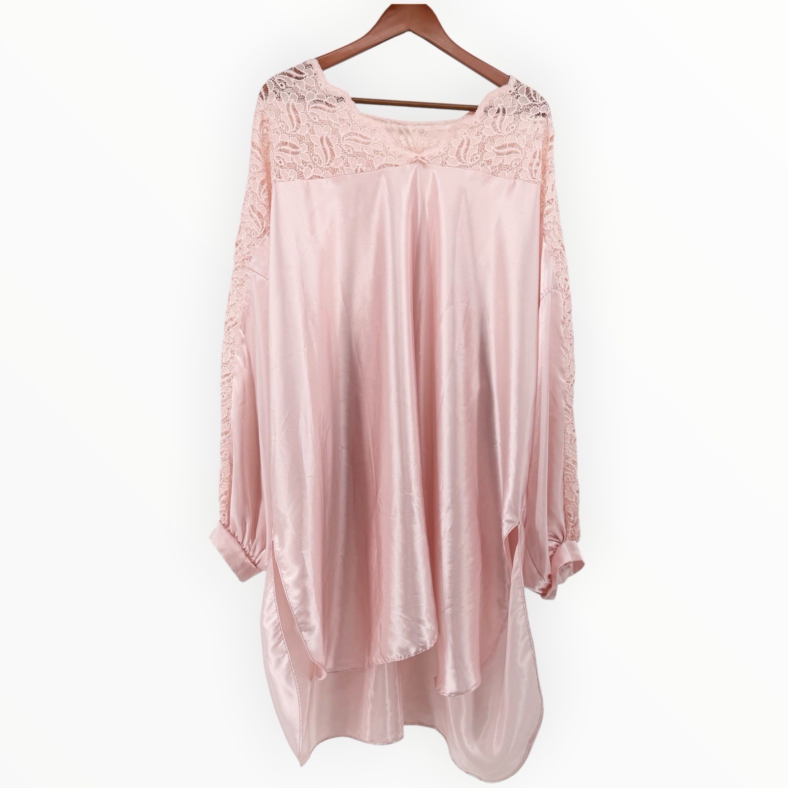 Vtg 80s Intimate Attitudes Plus Size 3X 4X Pink Satin Lace Nightshirt USA 3142