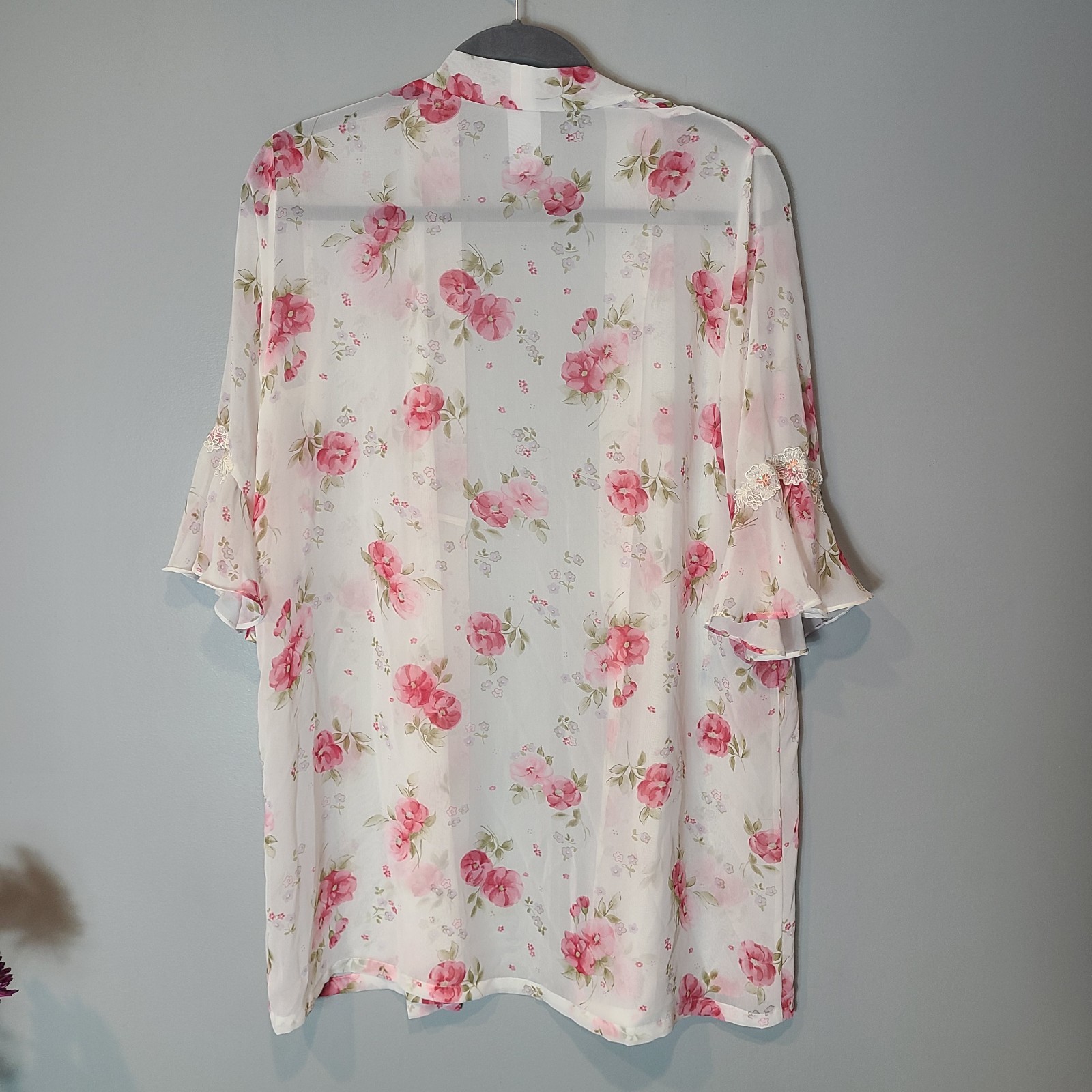 Vtg Delicate Sheer Pink Flowy Robe Size L Dreamy Chiffon Coquette Floral Flare