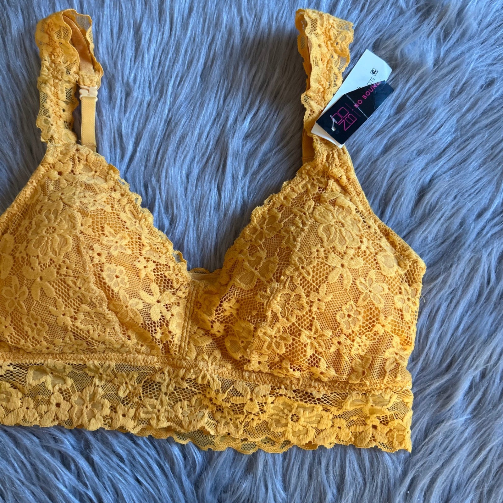 No Boundaries Wireless Bralette Womens Size Medium Yellow Floral Lace Bra