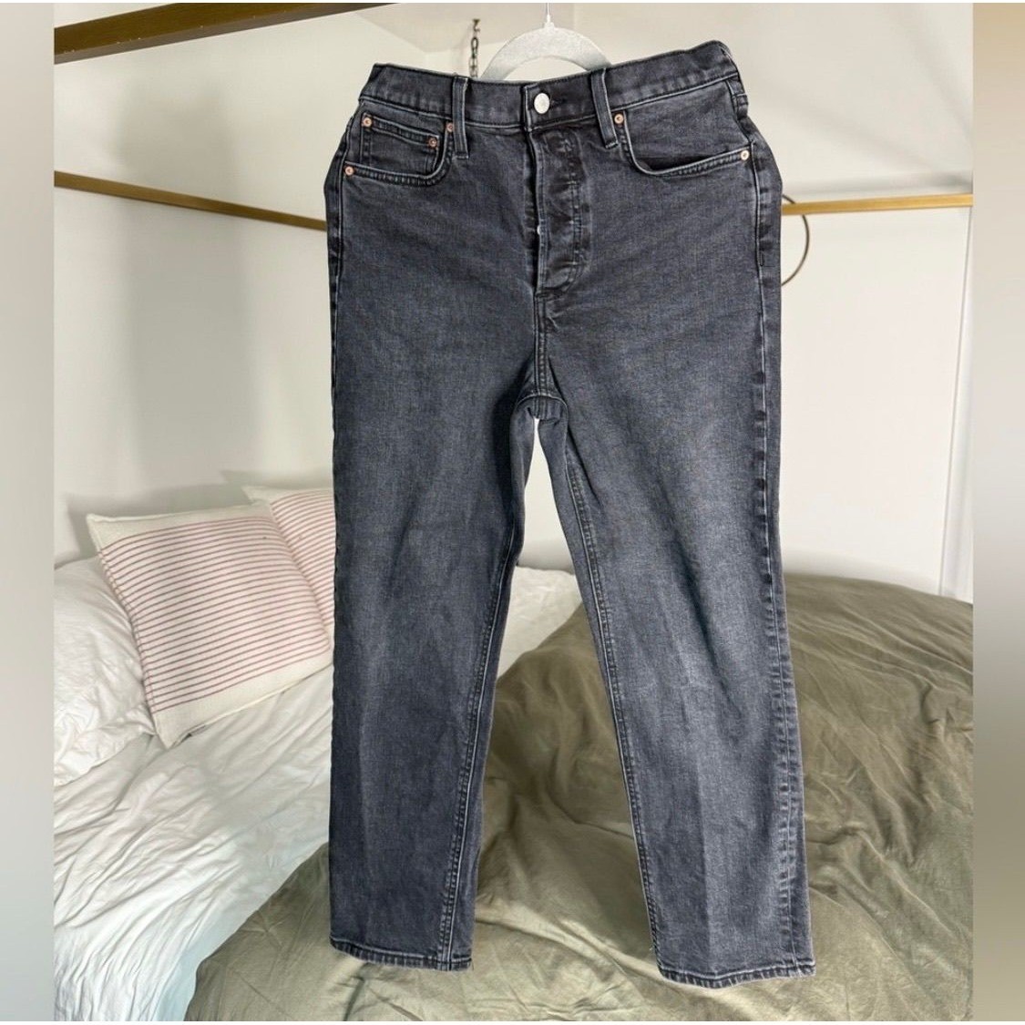 DENIM FORUM « THE ARLO » HIGH RISE STRAIGHT JEAN SIZE 28 BLACK VINTAGE WASH Denim