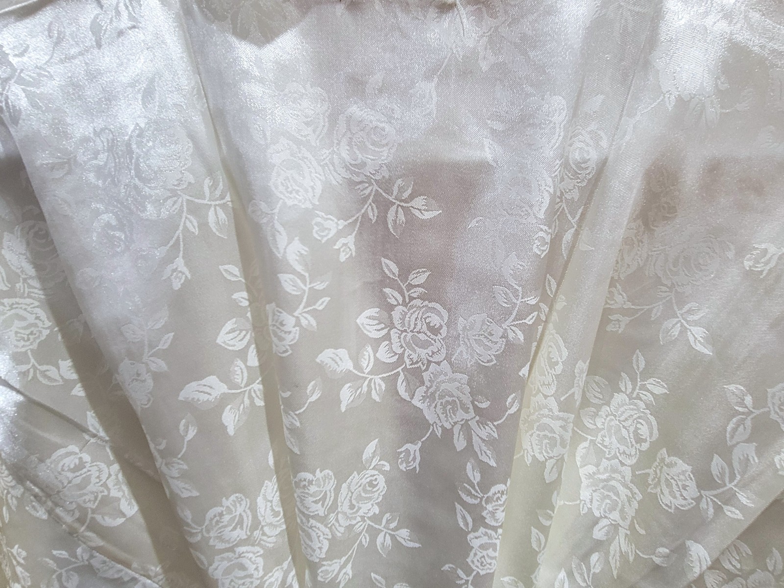 Vintage White Satin Robe with Cabbage Rose Flowers Pattern