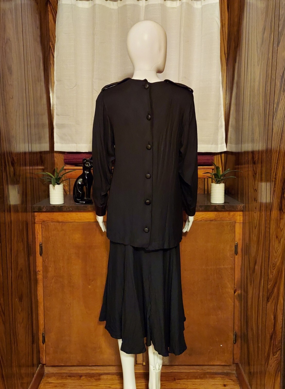 Vintage 80&rsquo;s D&rsquo;Albert Ltd. Button Back Tunic And Skirt Set Size 5-6 Made In USA