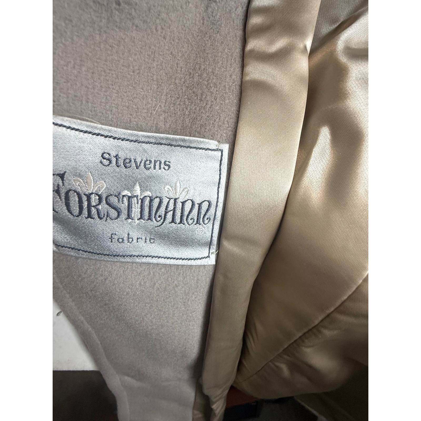 Vintage Wellesley Stevens Forstmann Wool Coat Faux Fur Collar Beige Long Jacket
