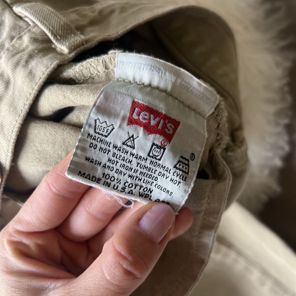 VTG Levis 501 Jeans Mens 31×34 Beige Straight Leg Button USA Made 90s