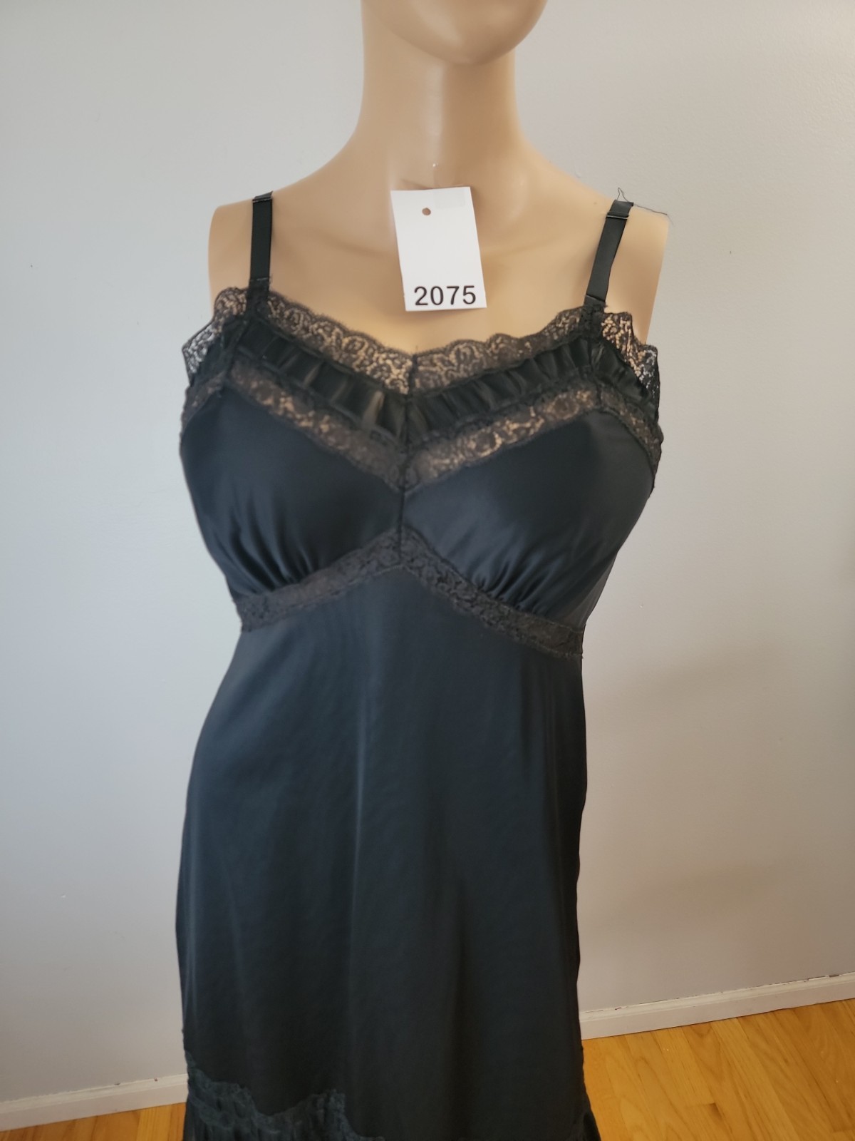 Vintage Charmode All Nylon Black Full Slip Pleat/Lace Det. Size 36 Tall