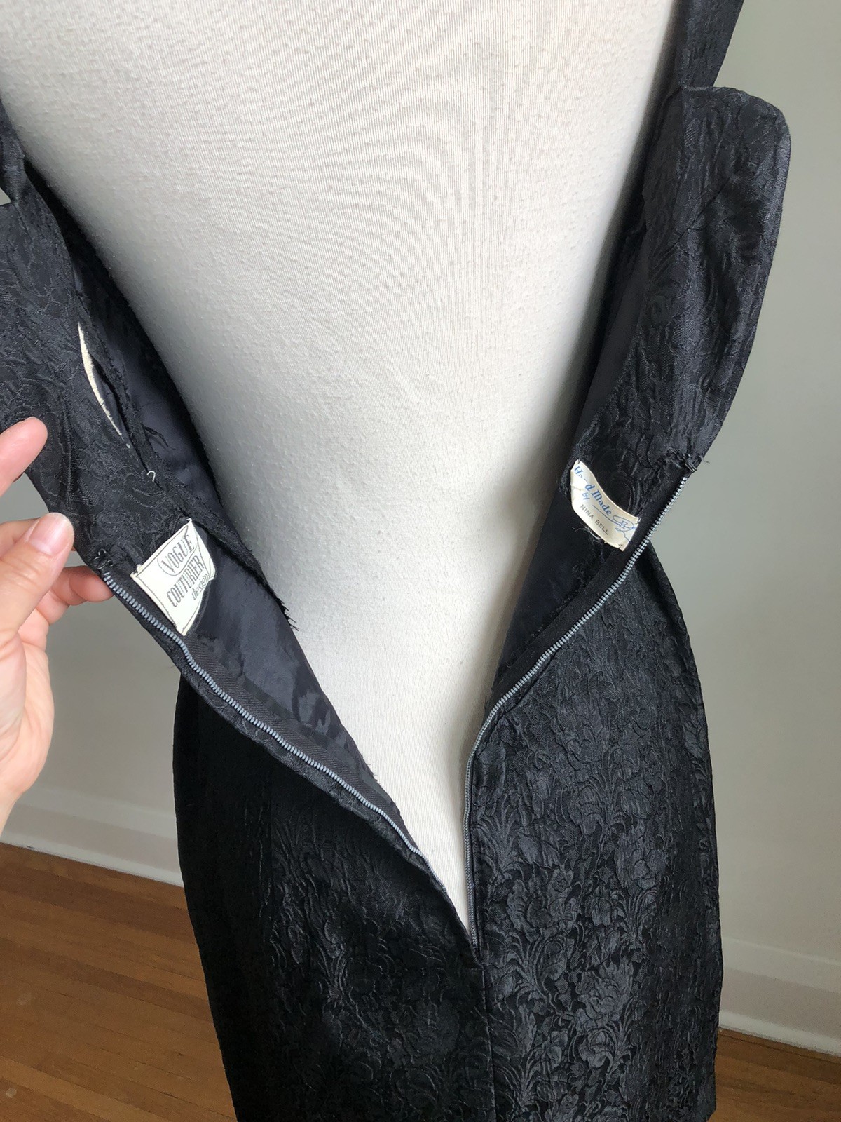 STUNNING VTG 60s VOGUE Couturier Design Black Brocade Sheath Handmade Dress XS/S