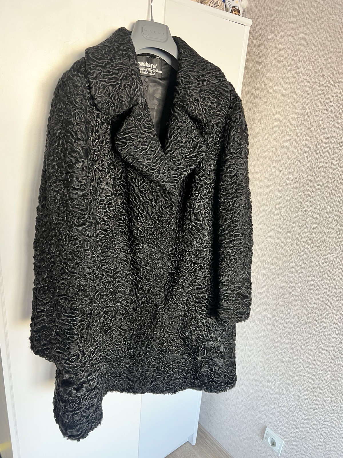 EXCELLENT REAL FUR Astrakhan Lamb Coat Black