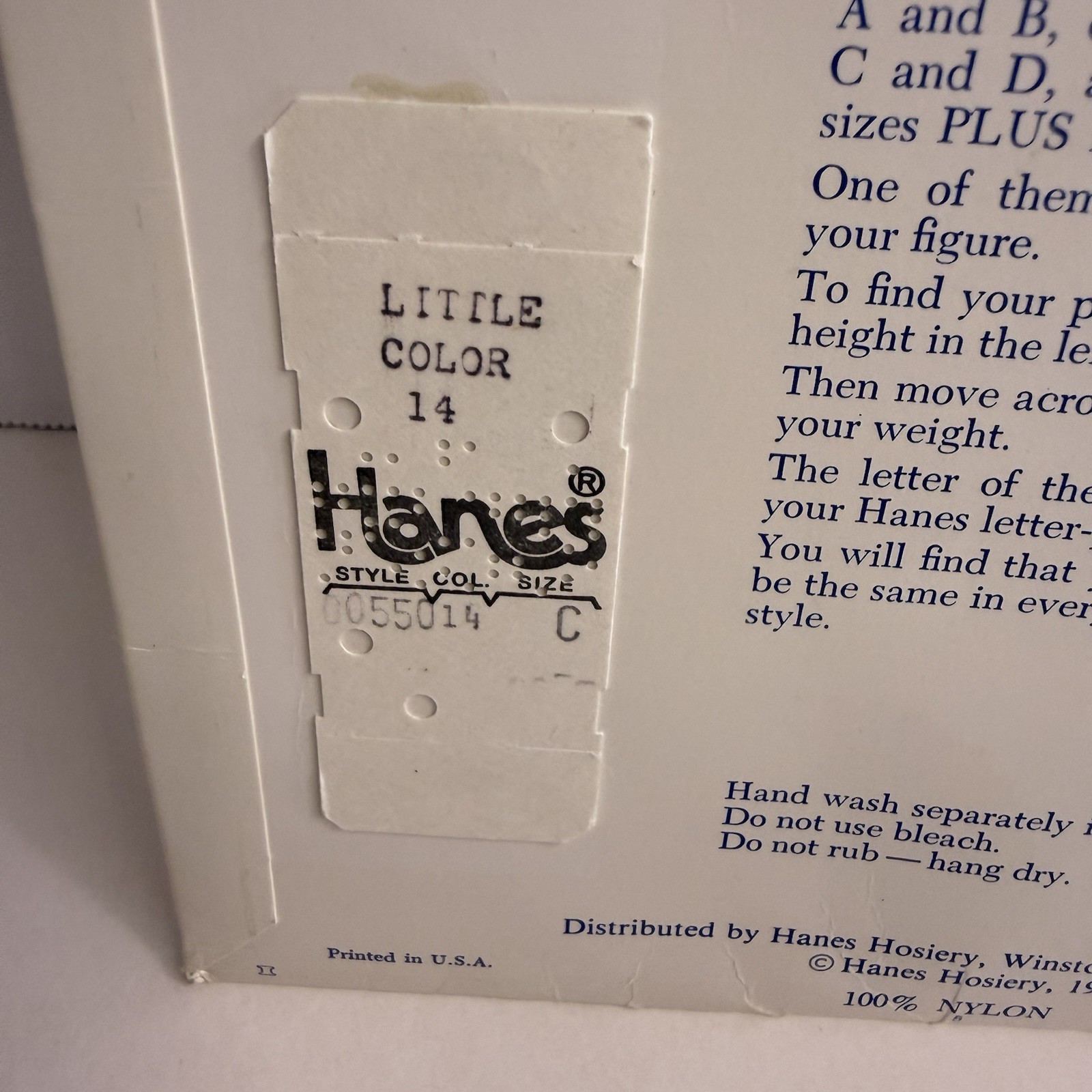 Vintage 1978 Hanes “Everyday” Pantyhose – Size C‑D – Little Color – NOS