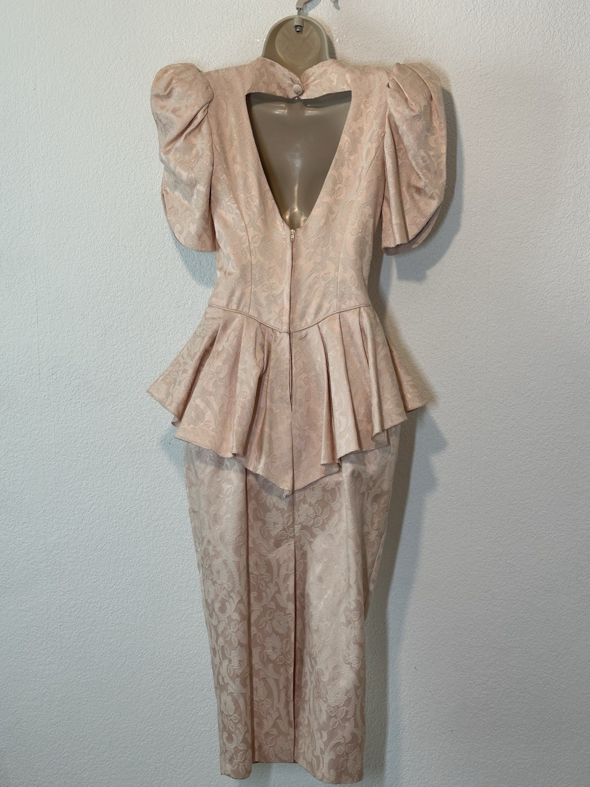 Vintage 80s Scott McClintock Blush Peplum Dress Floral Damask 4 Coquette Regency
