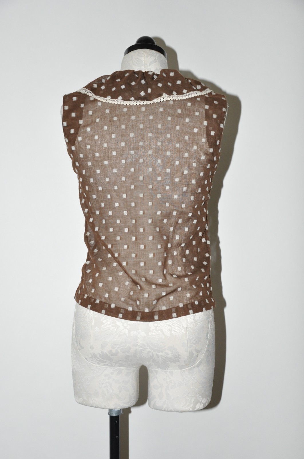 60s Dark Brown Polka Dot Sheer Ruffle Neck Sleeveless Crop Top Blouse Women XXS